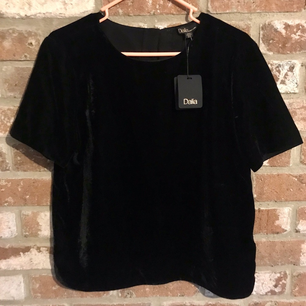 🆕 DALIA TOP / BLACK VELVET